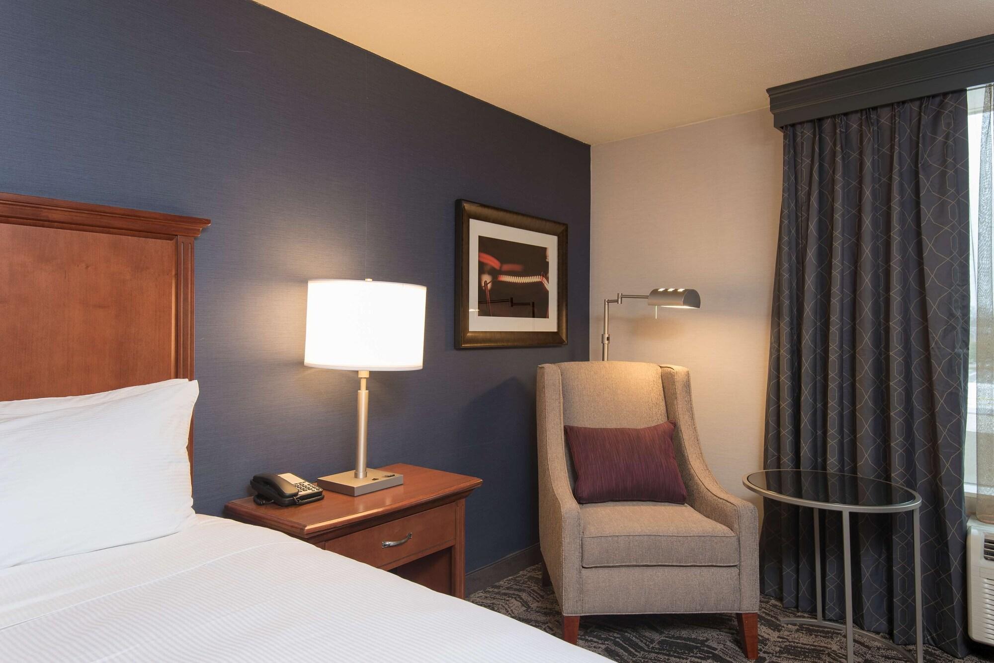 Hotel Doubletree By Hilton Schenectady Exterior foto
