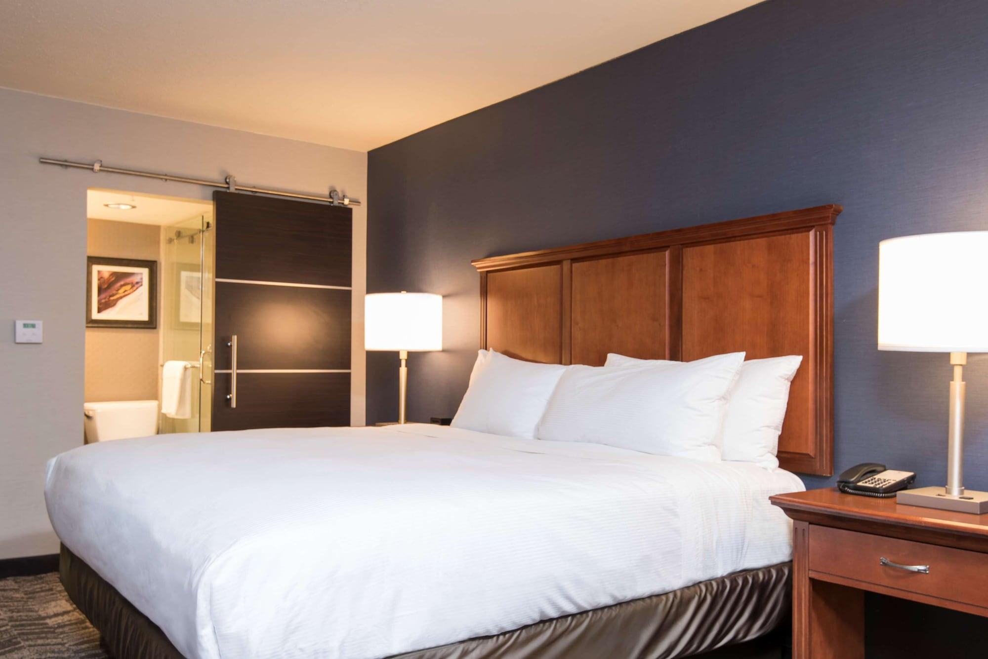 Hotel Doubletree By Hilton Schenectady Exterior foto