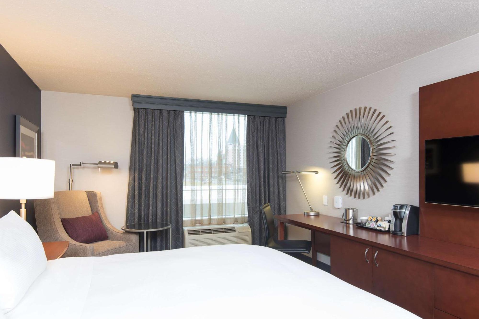 Hotel Doubletree By Hilton Schenectady Exterior foto