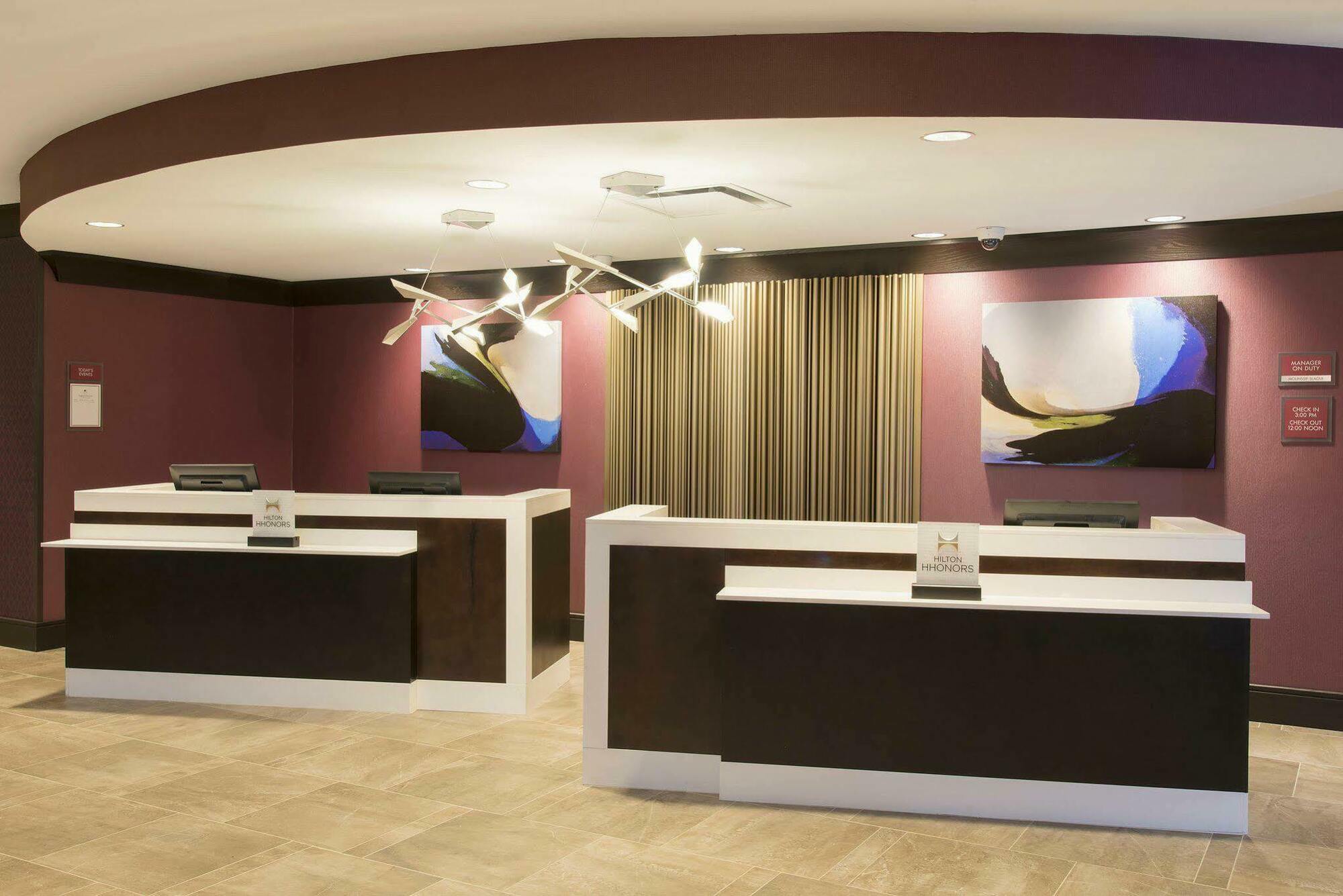 Hotel Doubletree By Hilton Schenectady Exterior foto